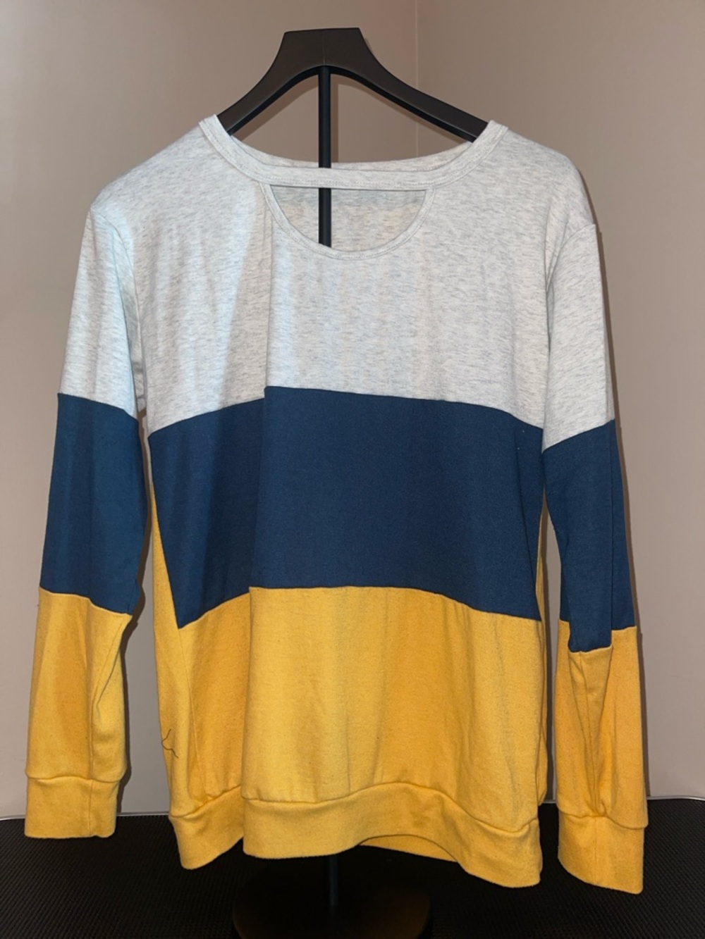 Colorblock Crewneck Sweater in Gray, Blue & Yellow sz medium